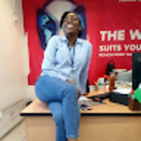 Meet your Posher, Ngozi - Picture 1 of 1